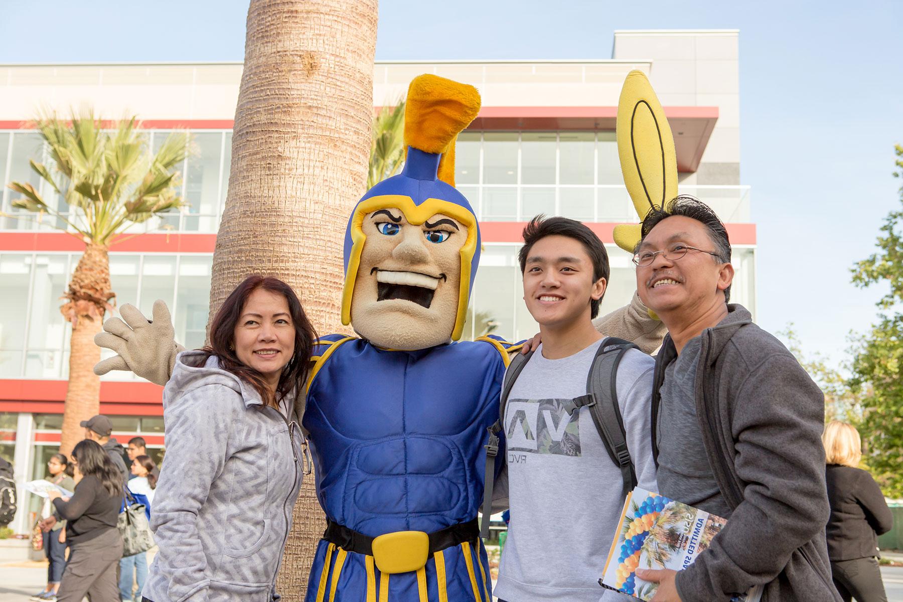 Students at the Admitted Spartan Day event.